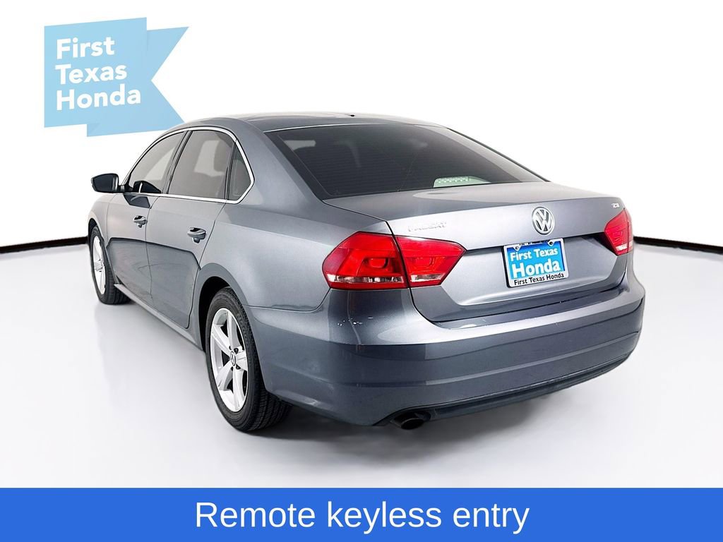 Used 2015 Volkswagen Passat 1.8T Limited Edition image 6