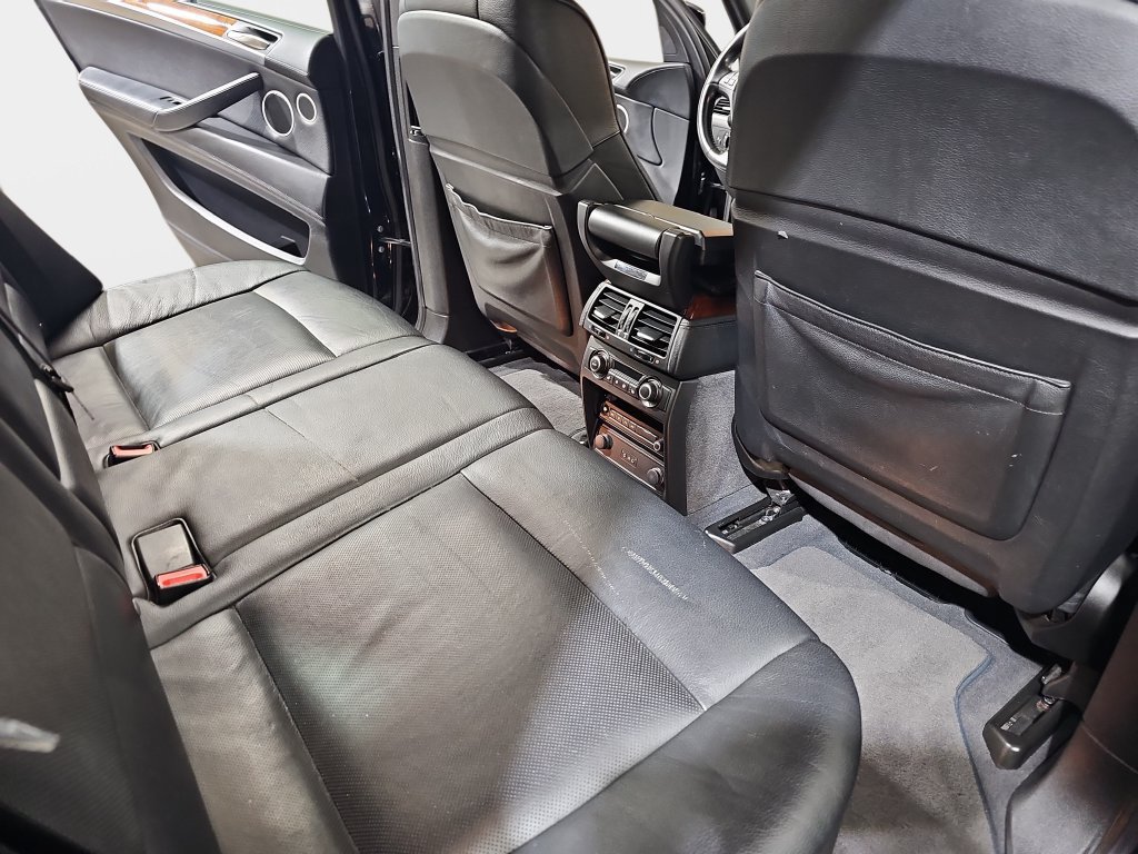 Used 2012 BMW X5 M AWD/4WD image 13
