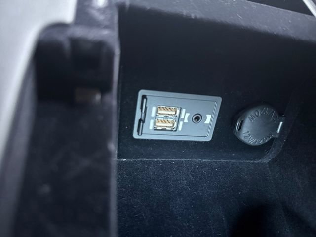 Used 2018 Lexus LC 500 Coupe w/ Sport Package image 6