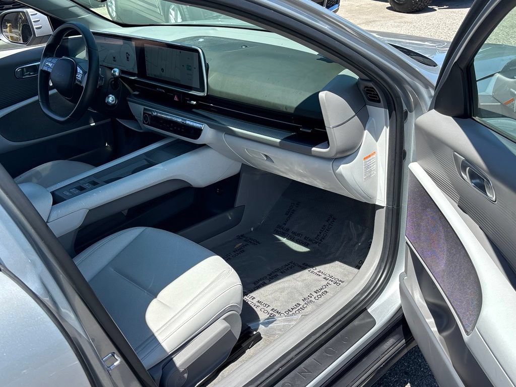 Used 2024 Hyundai Ioniq 6 SEL RWD image 27