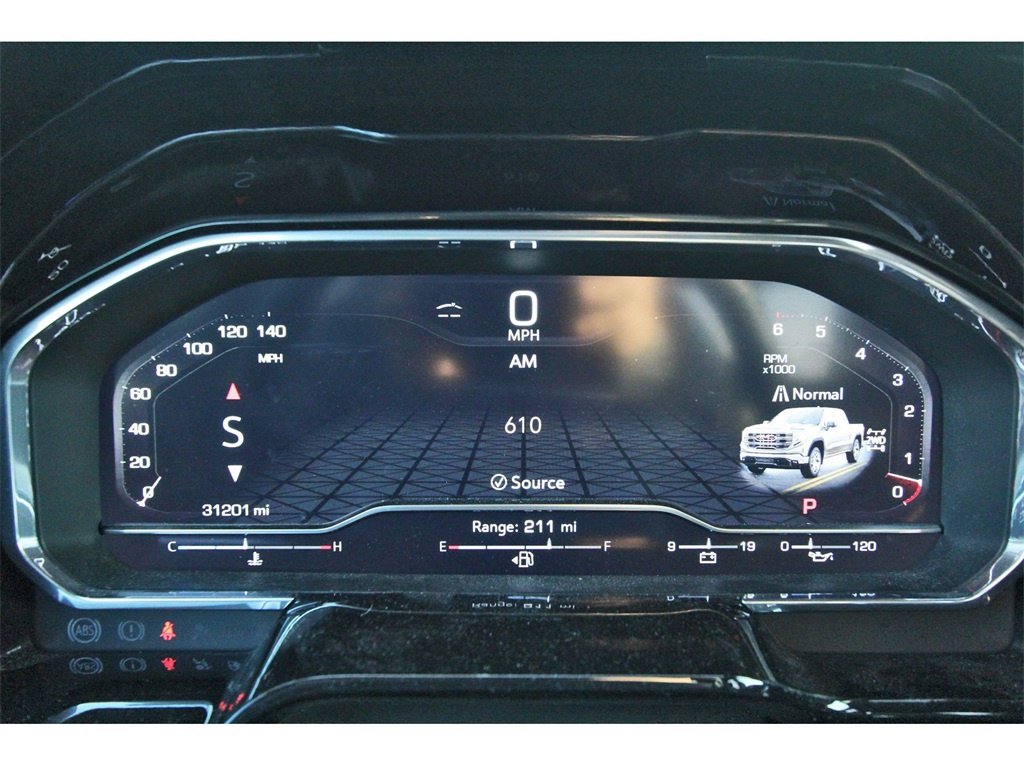 Used 2024 GMC Sierra 1500 SLT image 13