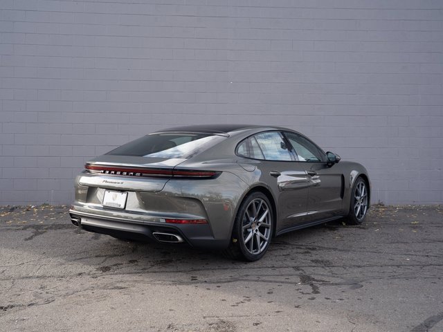 New 2026 Porsche Panamera 4 image 7