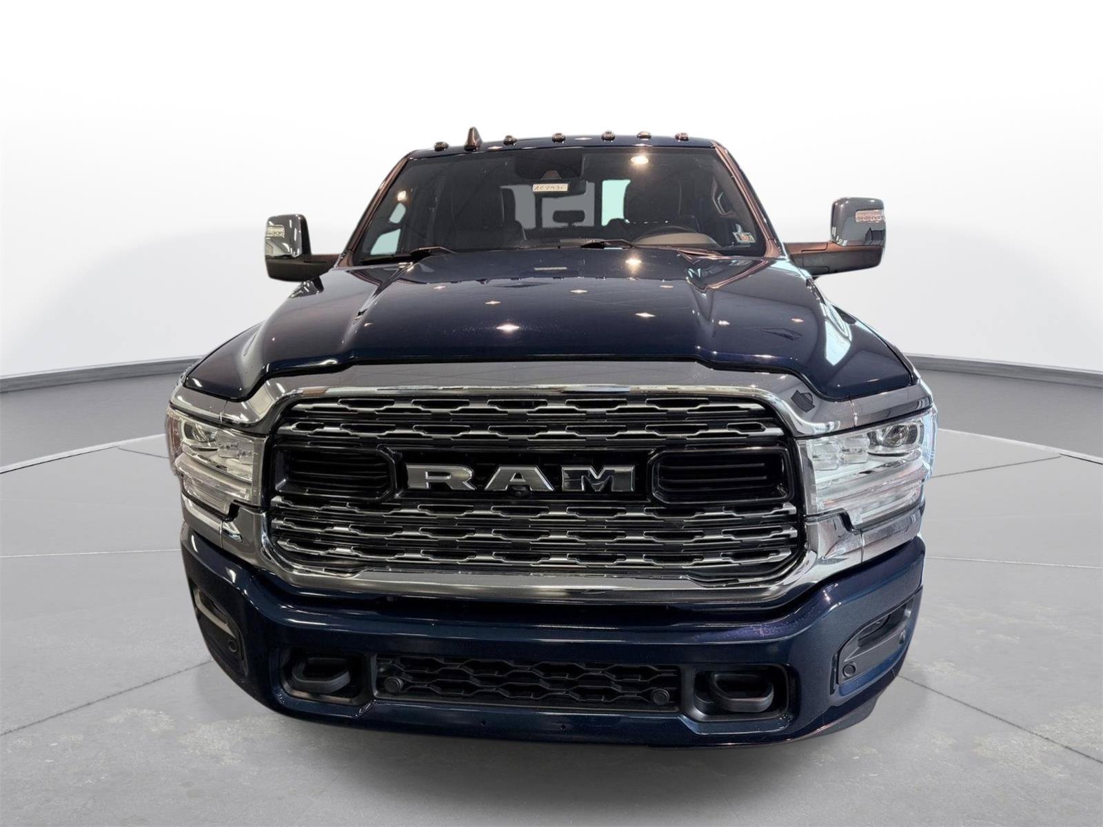Used 2024 RAM 3500 Limited AWD/4WD image 20