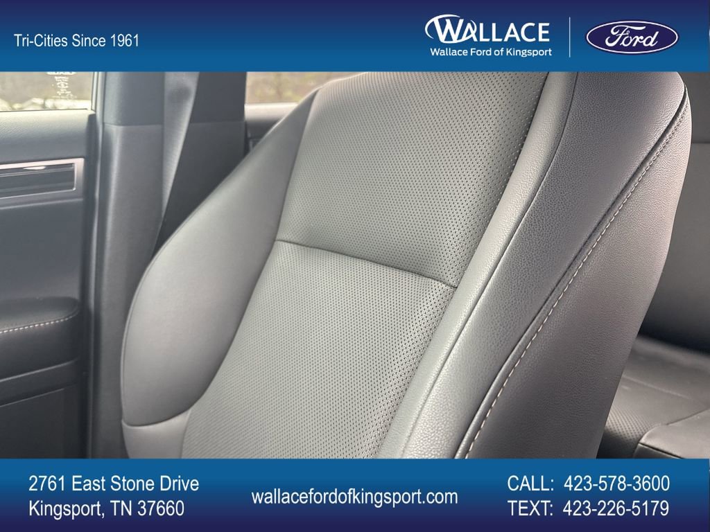 Used 2022 Lexus GX 460 Premium w/ Accessory Package image 40