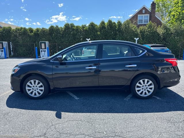 Used 2017 Nissan Sentra S FWD image 2