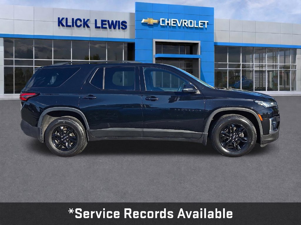 Used 2023 Chevrolet Traverse LT w/ Midnight/Sport Edition AWD/4WD image 9