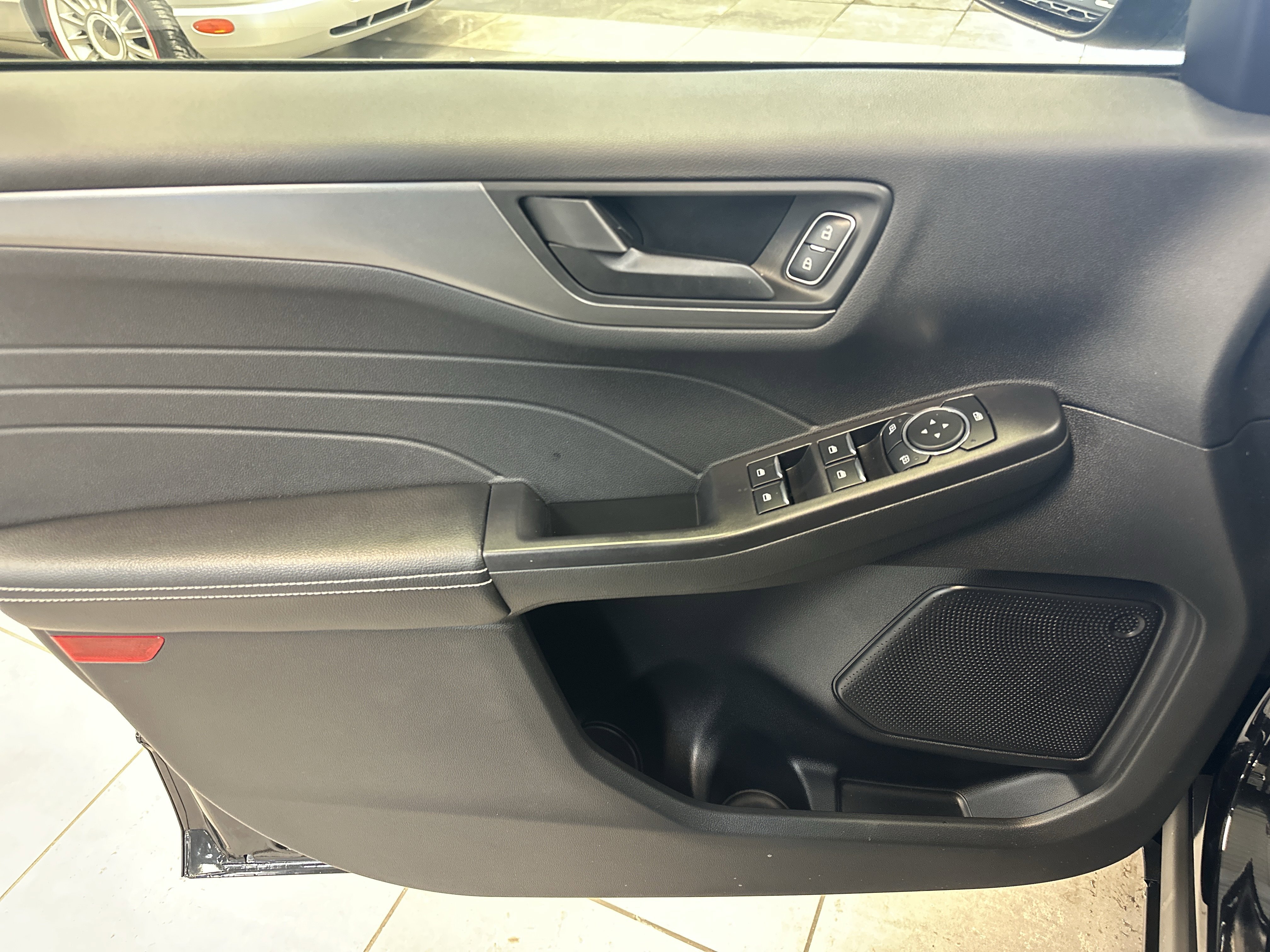 Used 2023 Ford Escape Active image 20