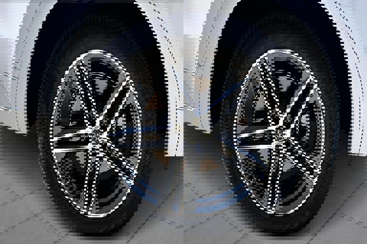 Used 2023 Audi Q5 e Prestige image 12