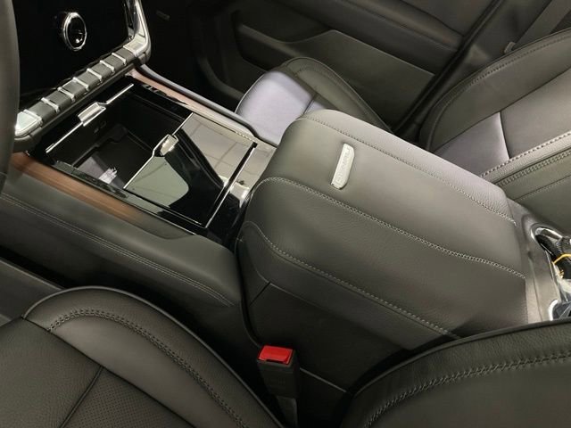 New 2026 GMC Yukon Denali w/ Denali Reserve Package image 17