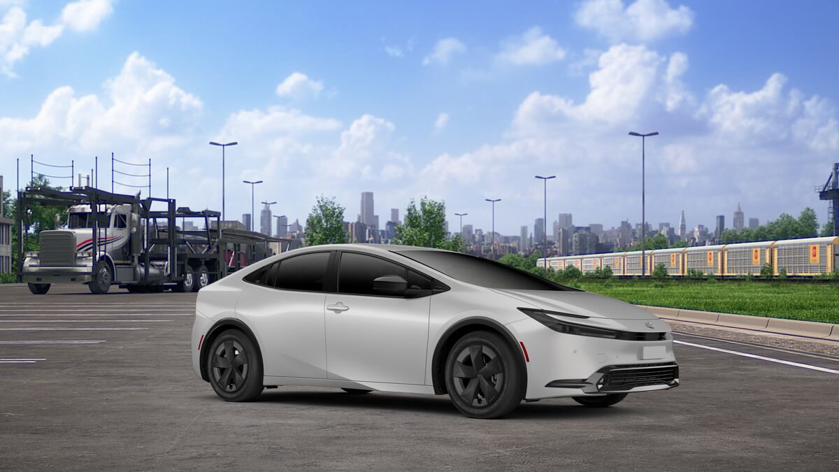 New 2026 Toyota Prius LE image 14