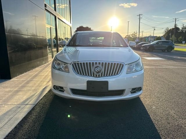Used 2011 Buick LaCrosse CXS w/ Driver Confidence Package FWD image 5