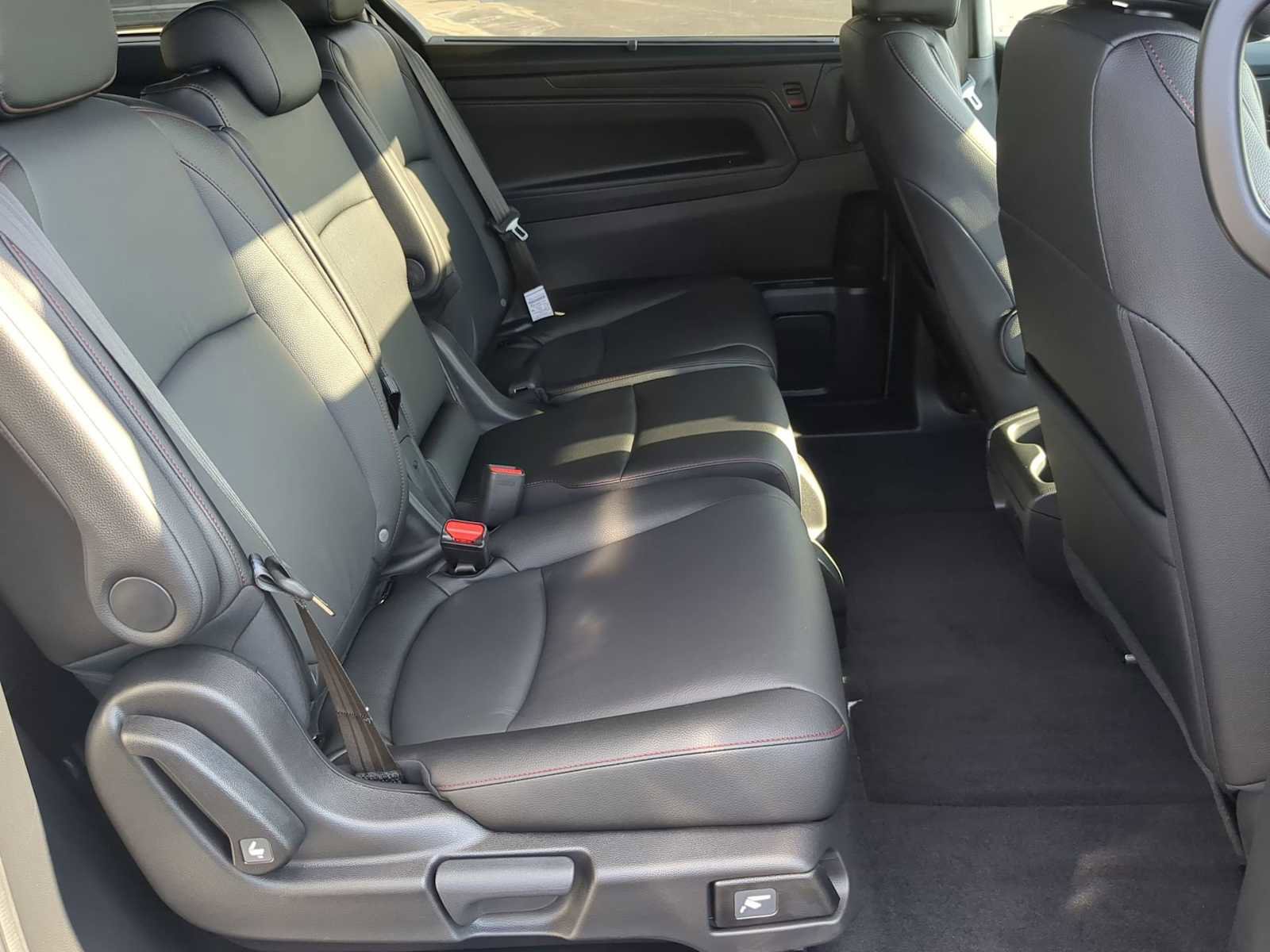New 2026 Honda Odyssey Sport-L image 28