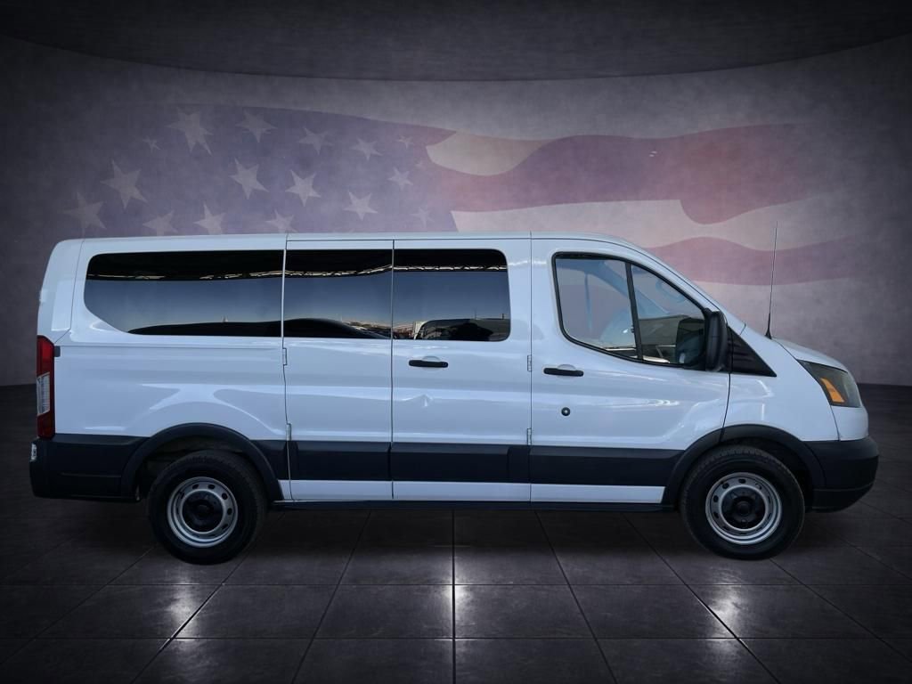 Used 2017 Ford Transit 150 XL image 7
