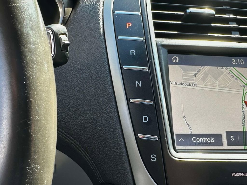 Used 2020 Lincoln Nautilus Reserve image 26