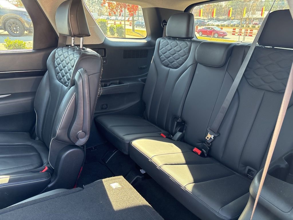 Used 2022 Hyundai Palisade Limited image 17