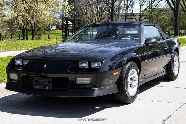 Used 1989 Chevrolet Camaro LT RWD image 22
