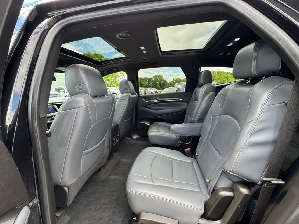 Used 2023 Buick Enclave Essence w/ Experience Buick Package AWD/4WD image 37