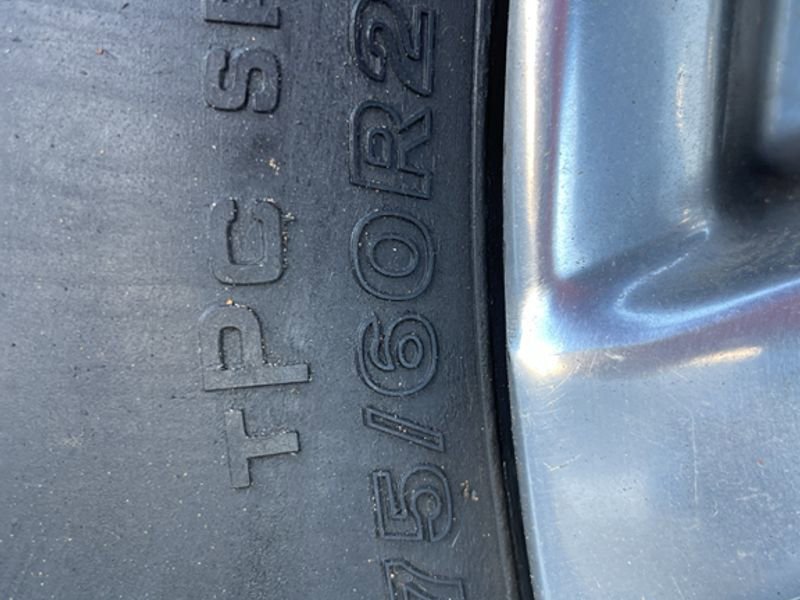 Used 2021 GMC Sierra 1500 SLT image 23