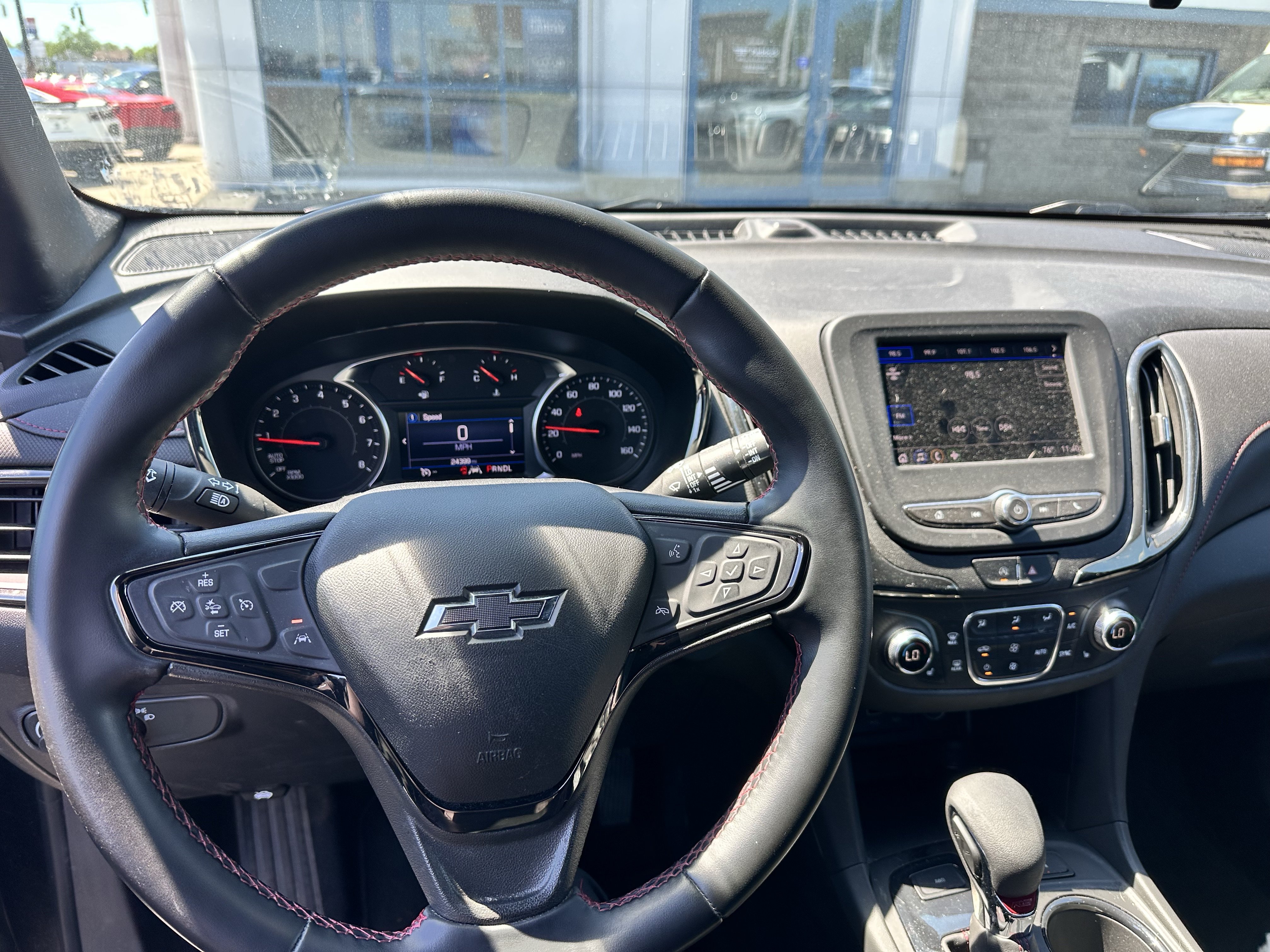 Used 2023 Chevrolet Equinox RS AWD/4WD image 12