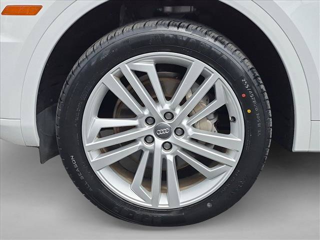 Used 2019 Audi Q5 2.0T Premium Plus w/ Premium Plus Package AWD/4WD image 25