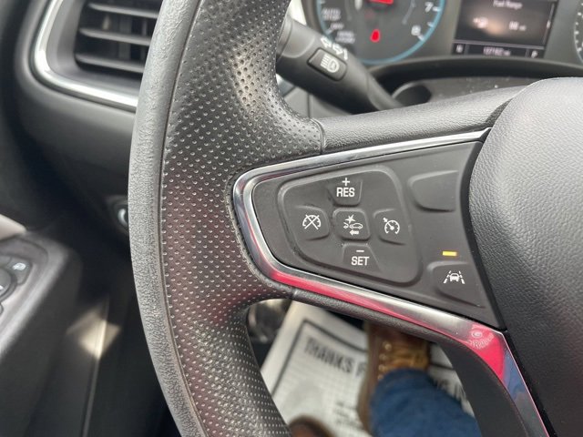 Used 2021 Chevrolet Equinox LS image 15