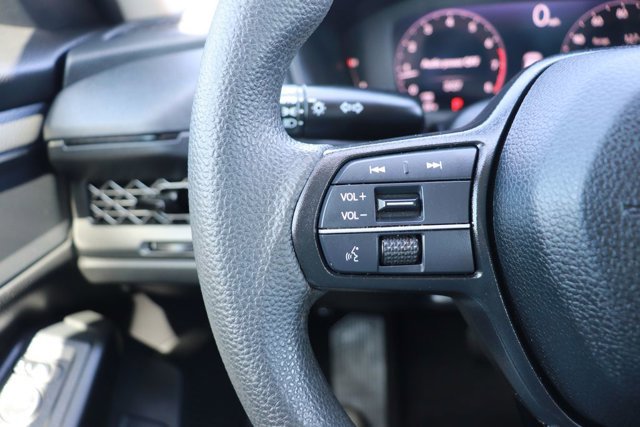 Used 2023 Honda Accord LX image 19
