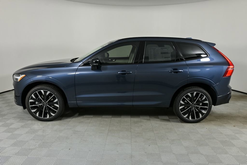 New 2026 Volvo XC60 B5 Ultra w/ Protection Package Premier image 2