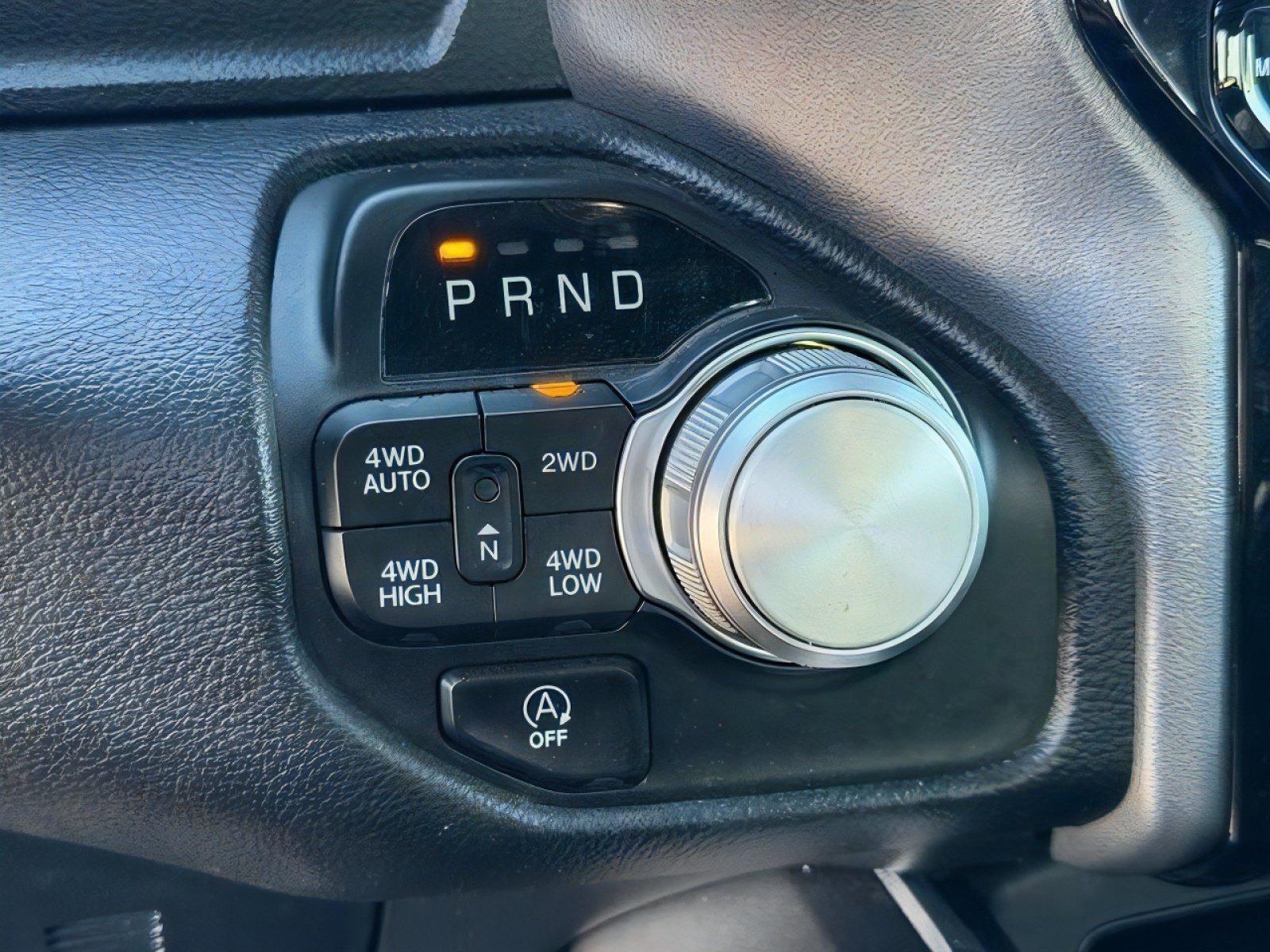 Used 2023 RAM 1500 Laramie AWD/4WD image 29