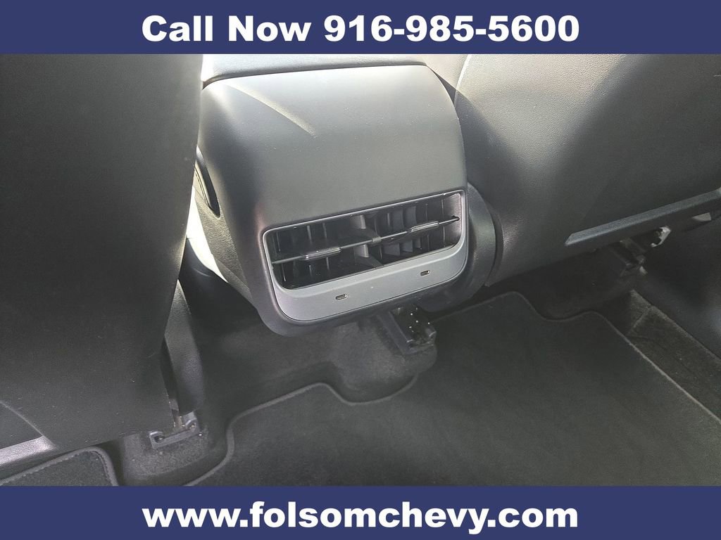 Used 2022 Tesla Model Y Long Range AWD/4WD image 22