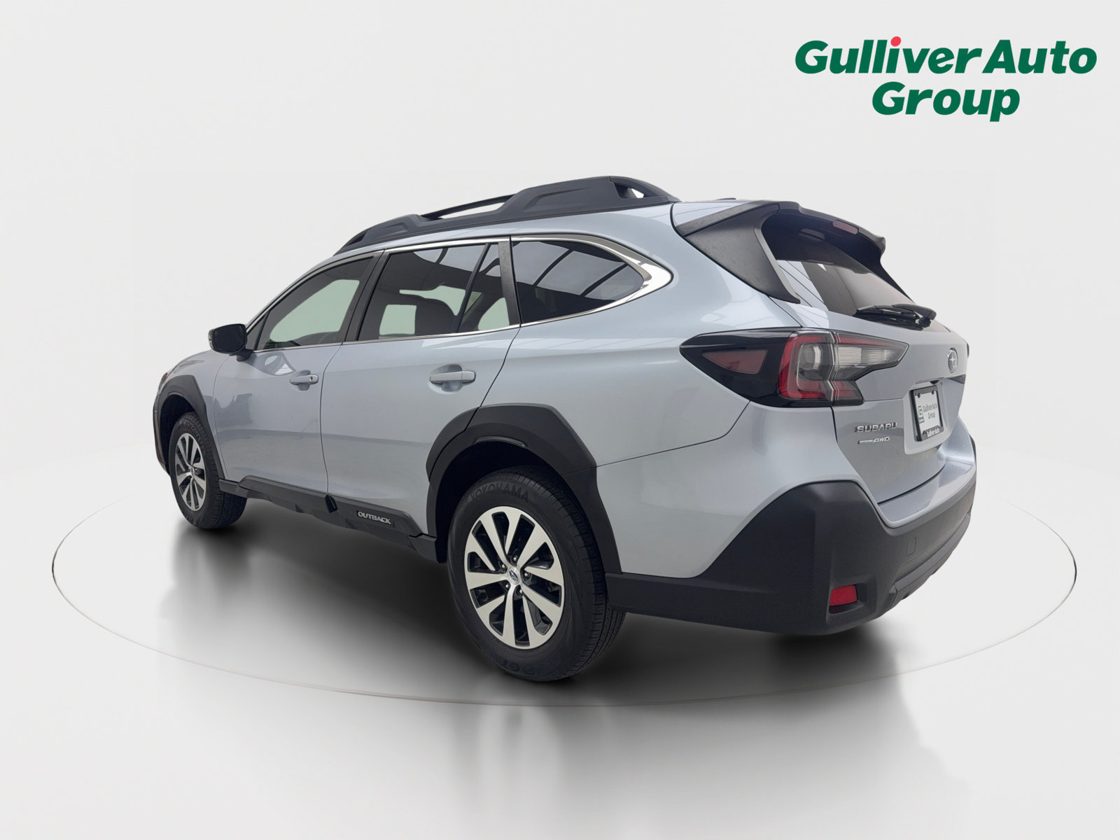 Used 2023 Subaru Outback Premium AWD/4WD image 4
