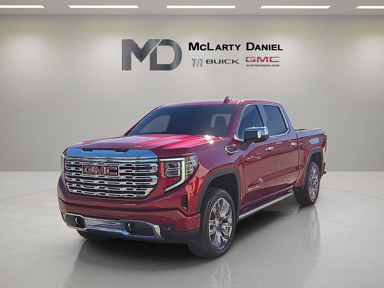Used 2024 GMC Sierra 1500 Denali w/ Denali Reserve Package image 2