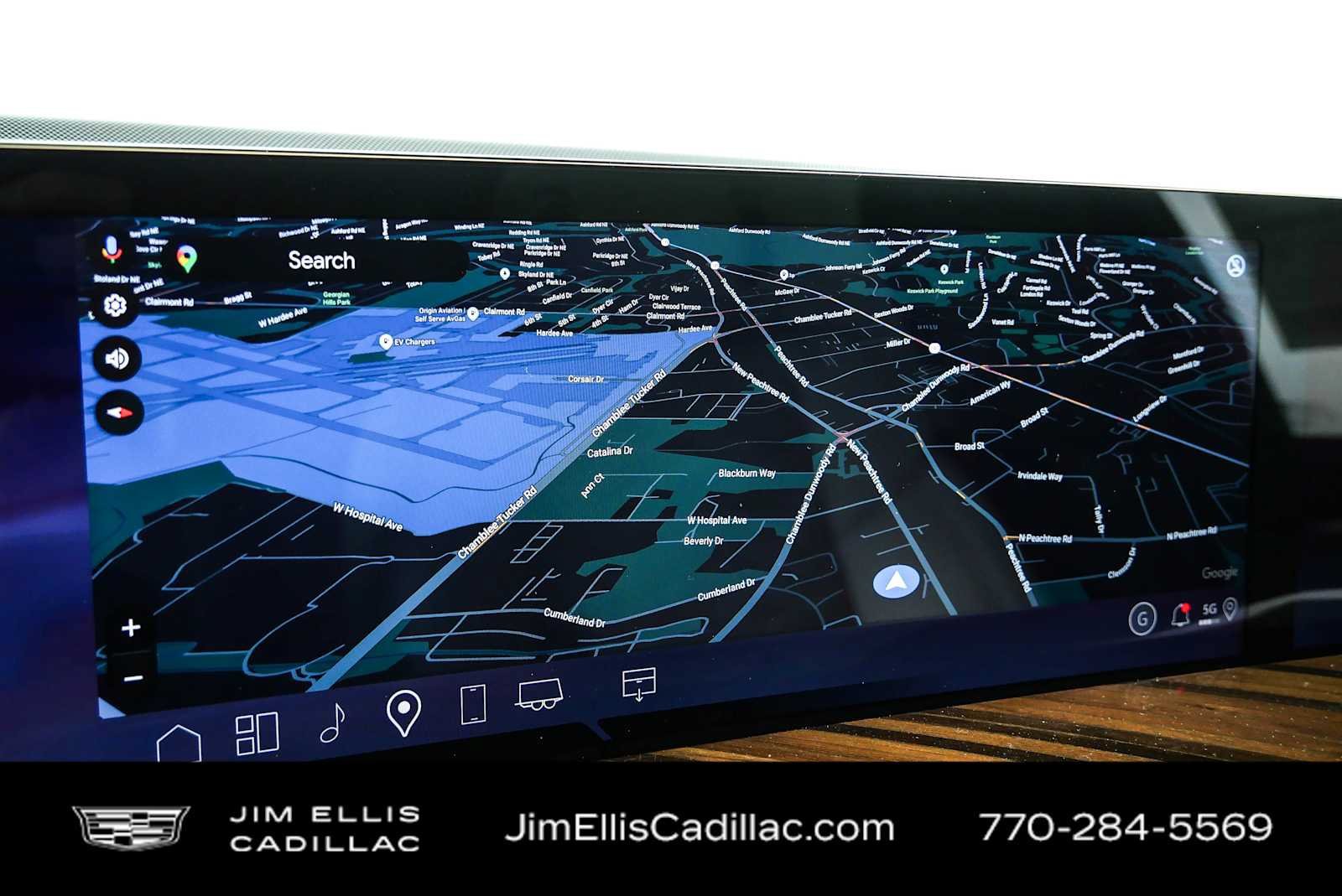 New 2026 Cadillac Escalade Platinum Sport AWD/4WD image 16