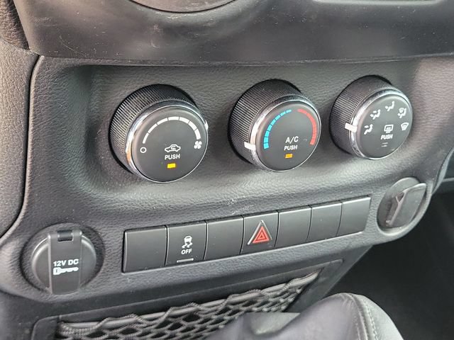 Used 2012 Jeep Wrangler Sport AWD/4WD image 27