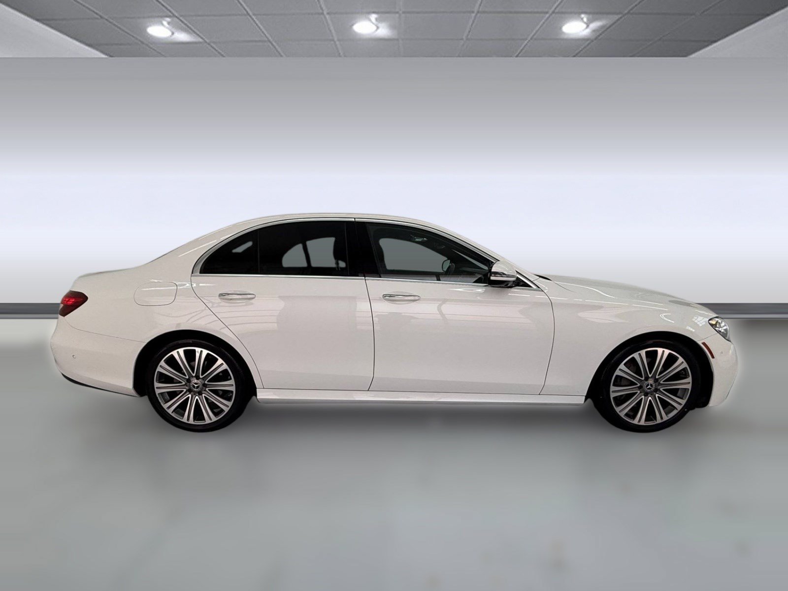 Used 2021 Mercedes-Benz E 350 Sedan image 7