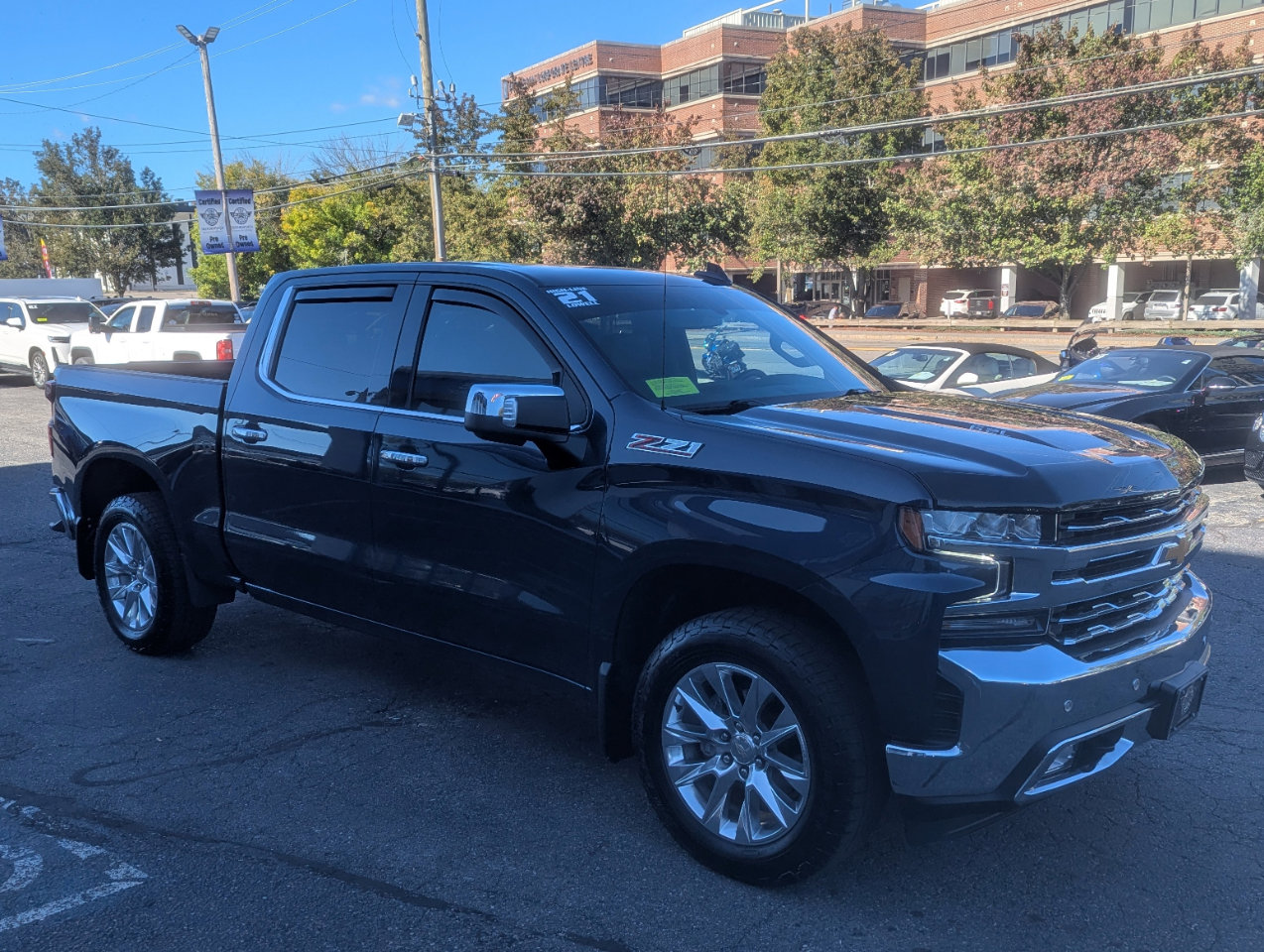 Used 2021 Chevrolet Silverado 1500 LTZ w/ Z71 Off-Road Package image 6