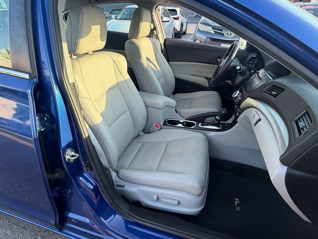 Used 2016 Acura ILX FWD image 18