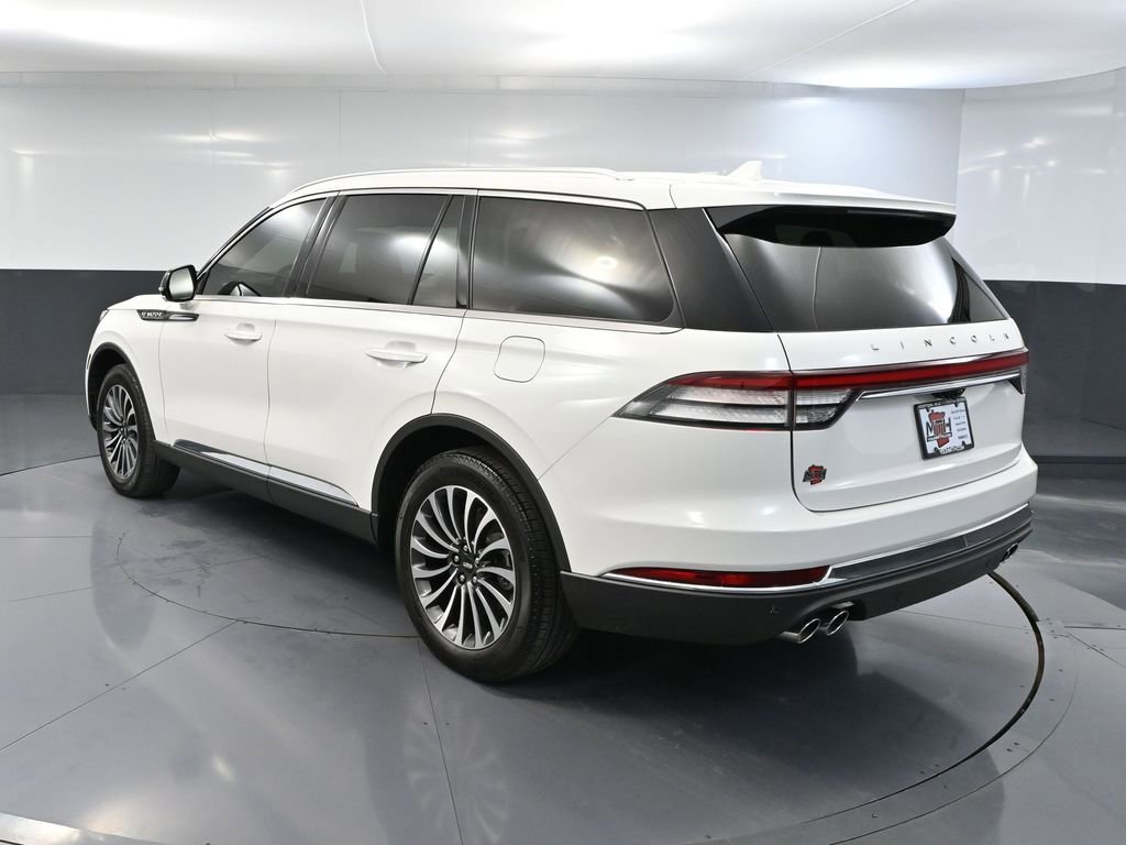 Used 2023 Lincoln Aviator Reserve image 9
