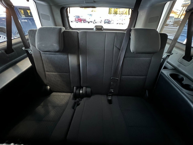 Used 2017 GMC Yukon XL SLE w/ SLE Value Package image 27