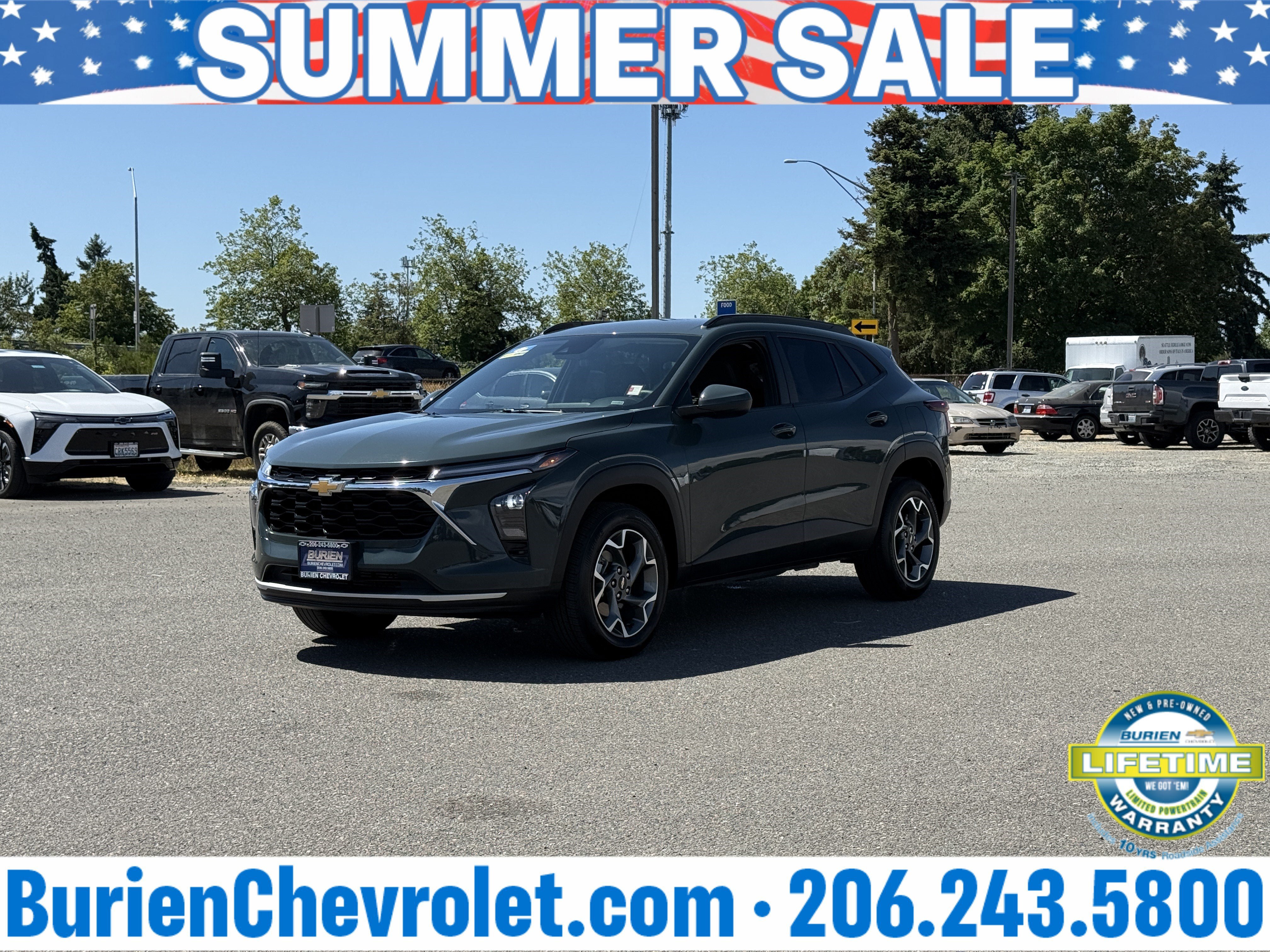Used 2025 Chevrolet Trax LT FWD image 40