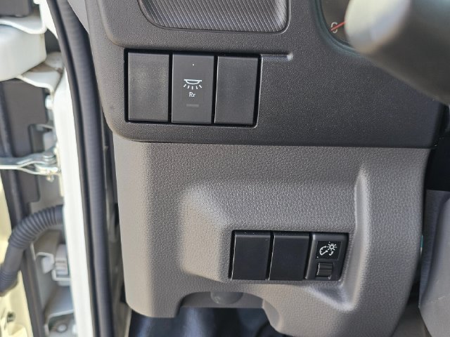 New 2025 Chevrolet Low Cab Forward 4500 XD RWD image 18