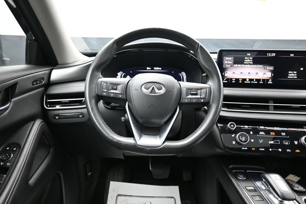 Used 2023 INFINITI QX60 Luxe w/ Cargo Package AWD/4WD image 15