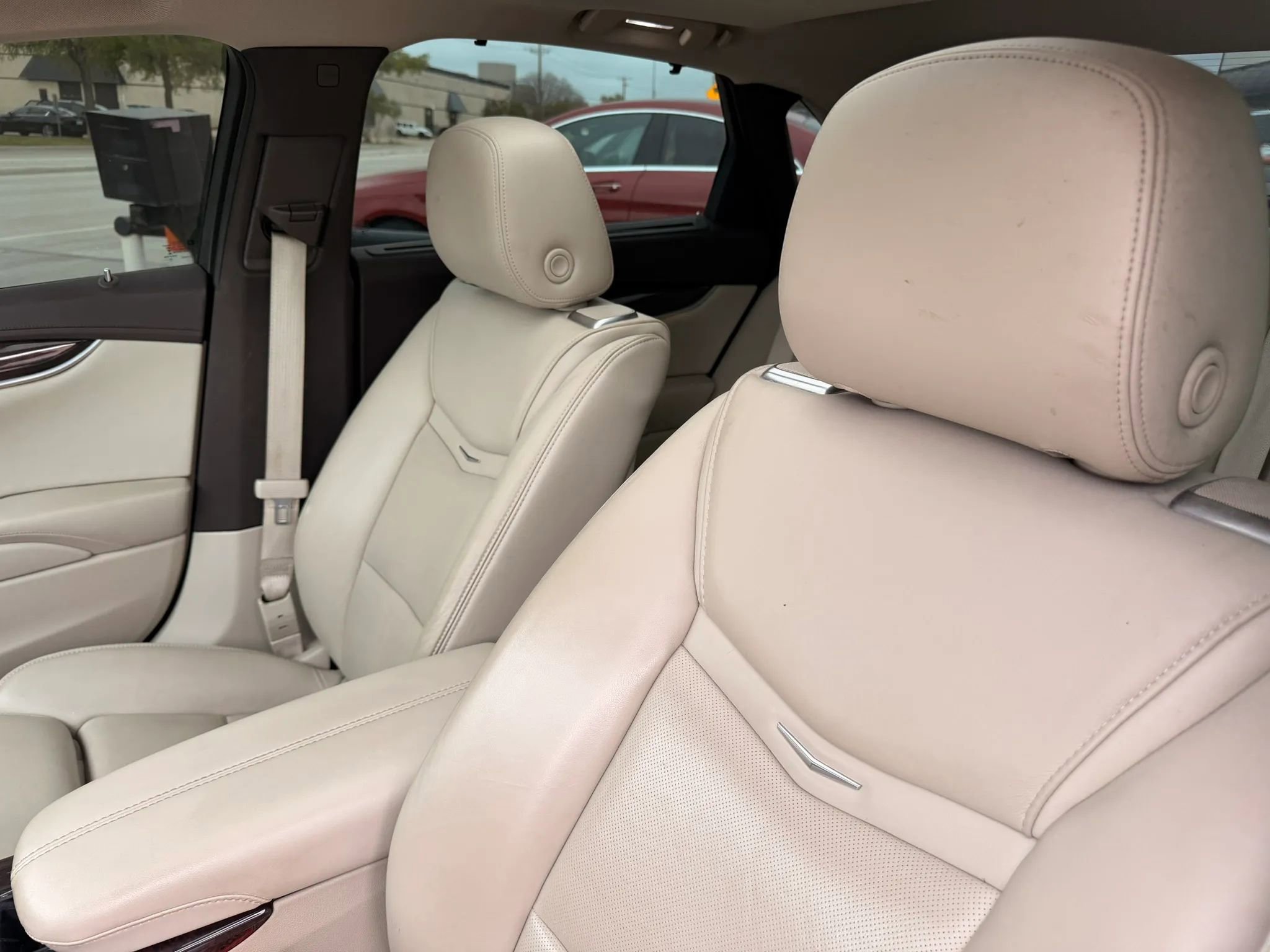 Used 2016 Cadillac XTS Premium image 11