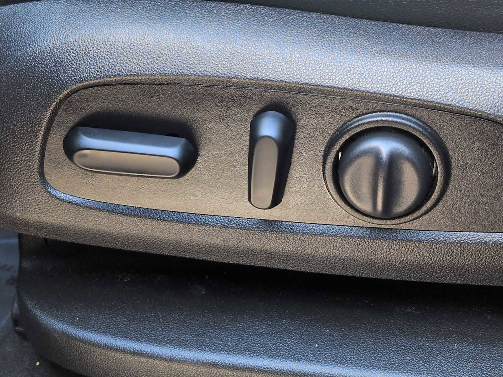 Used 2018 GMC Terrain SLT w/ Preferred Package image 18