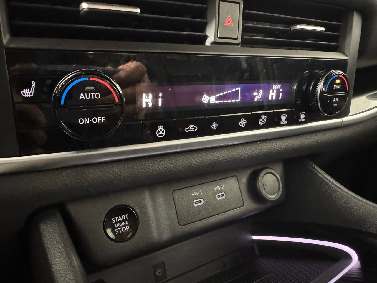 Used 2025 Nissan Rogue SV w/ Rock Creek Premium Package image 23