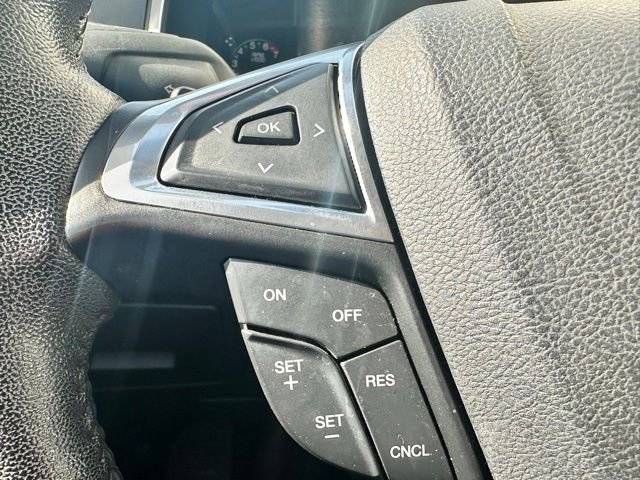 Used 2016 Ford Edge Titanium AWD/4WD image 12
