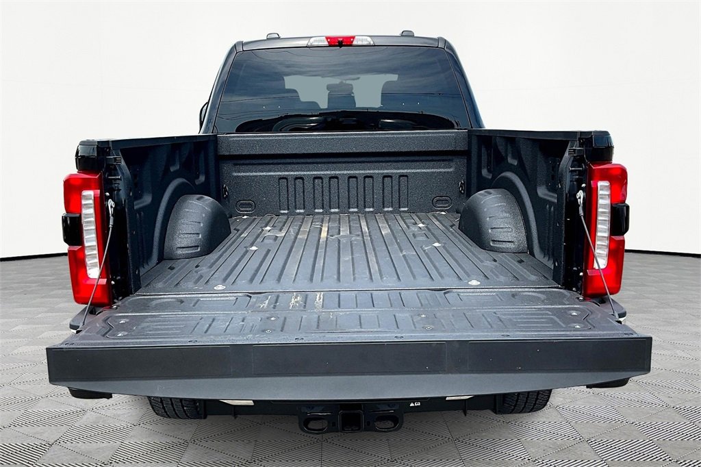 Certified 2025 Ford F250 Lariat image 18