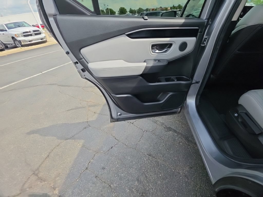 Certified 2025 Honda Pilot EX-L image 24