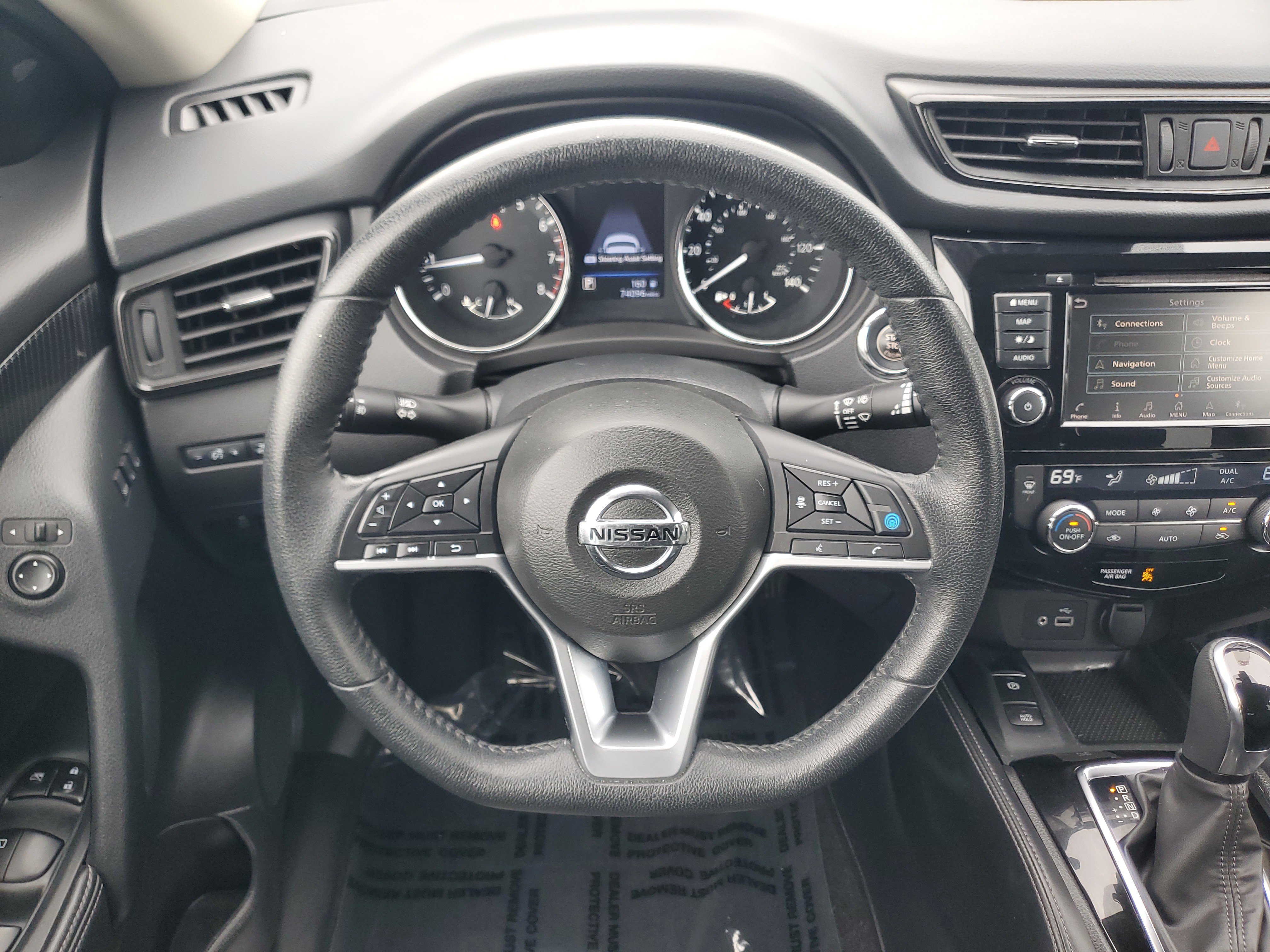 Used 2020 Nissan Rogue SL AWD/4WD image 17