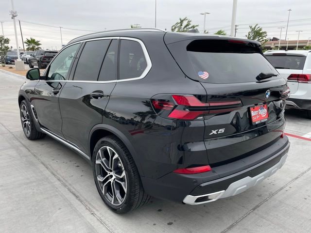 New 2026 BMW X5 xDrive40i w/ Premium Package AWD/4WD image 4