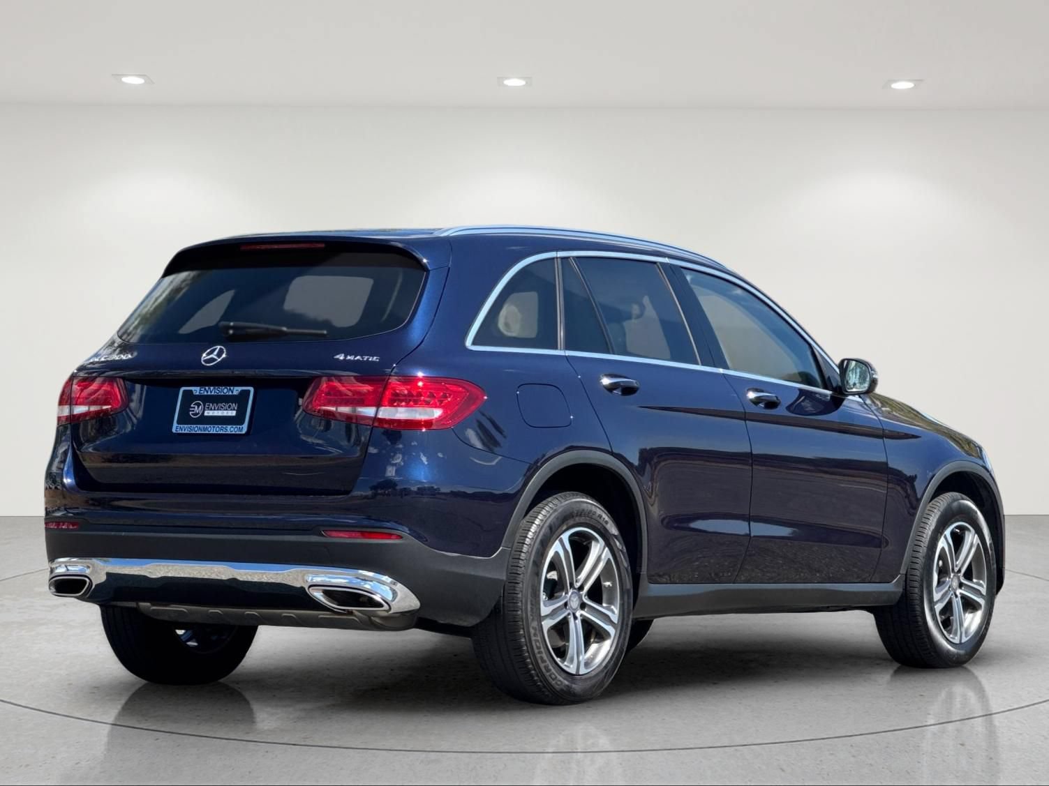 Used 2016 Mercedes-Benz GLC 300 4MATIC image 6